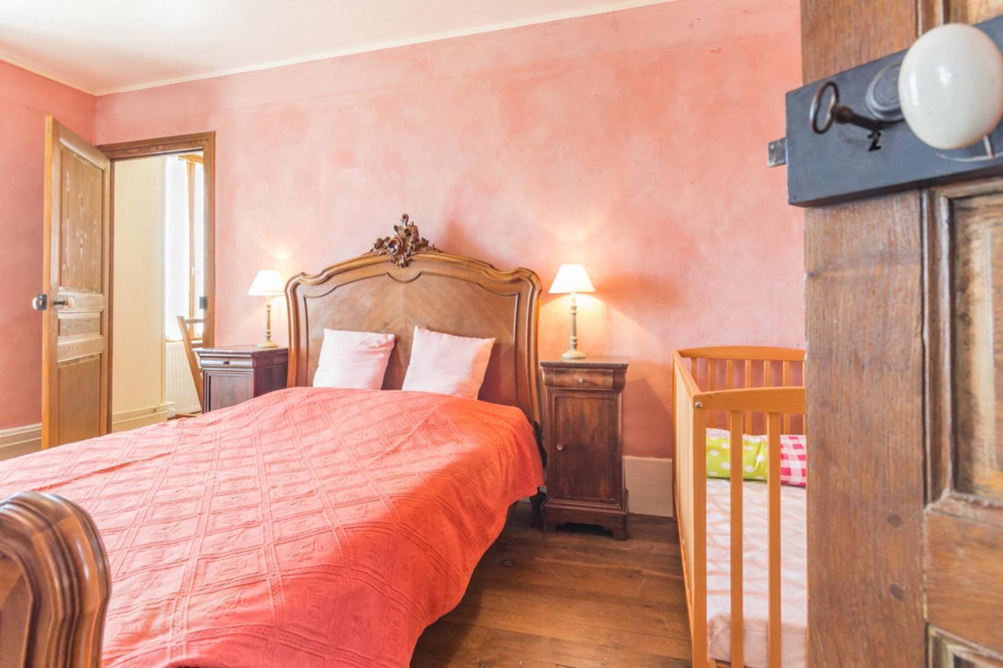 Maison Chaleureuse A Eringes Avec Jardin Et Parking Inclus 外观 照片