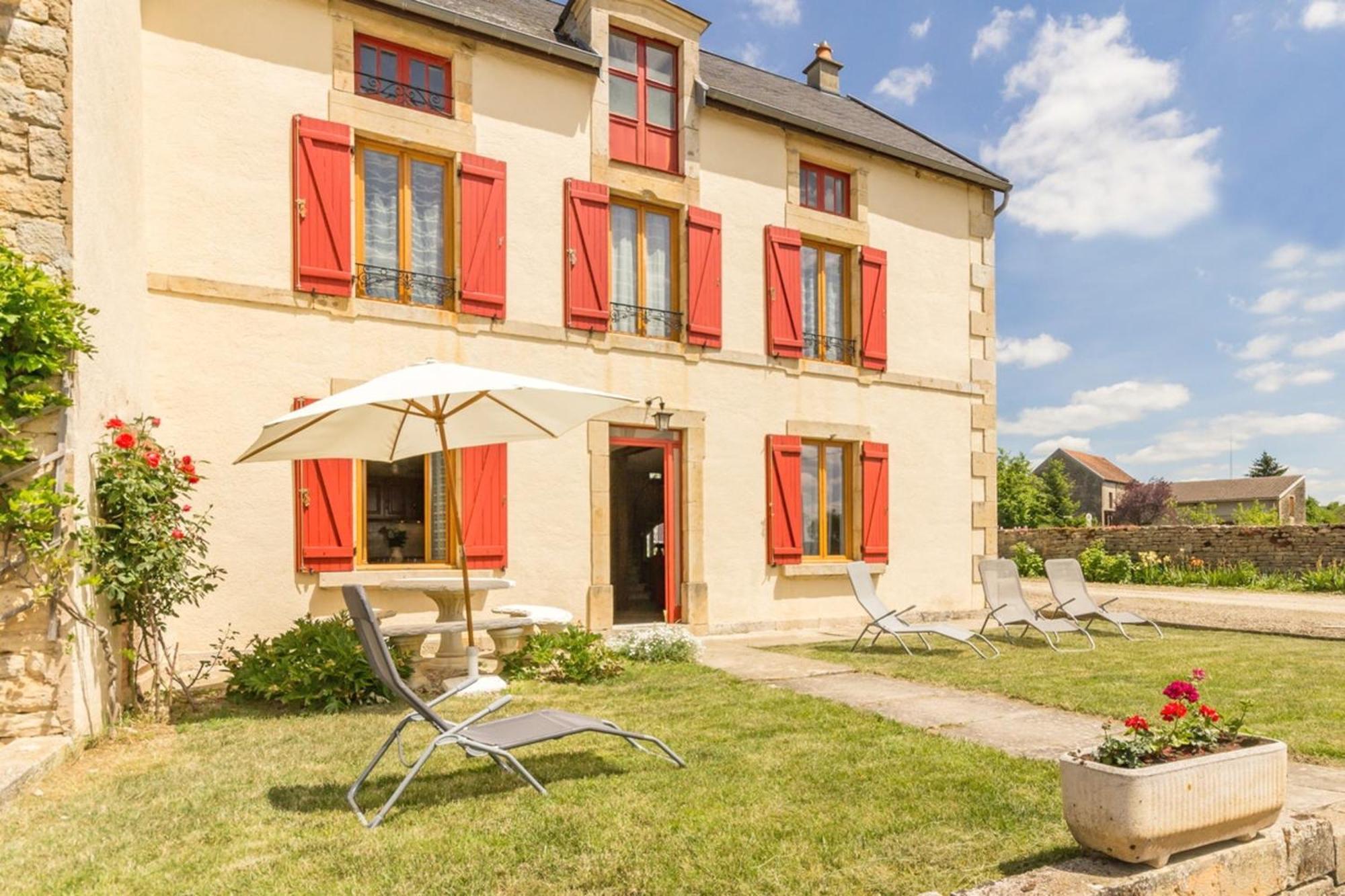 Maison Chaleureuse A Eringes Avec Jardin Et Parking Inclus 外观 照片